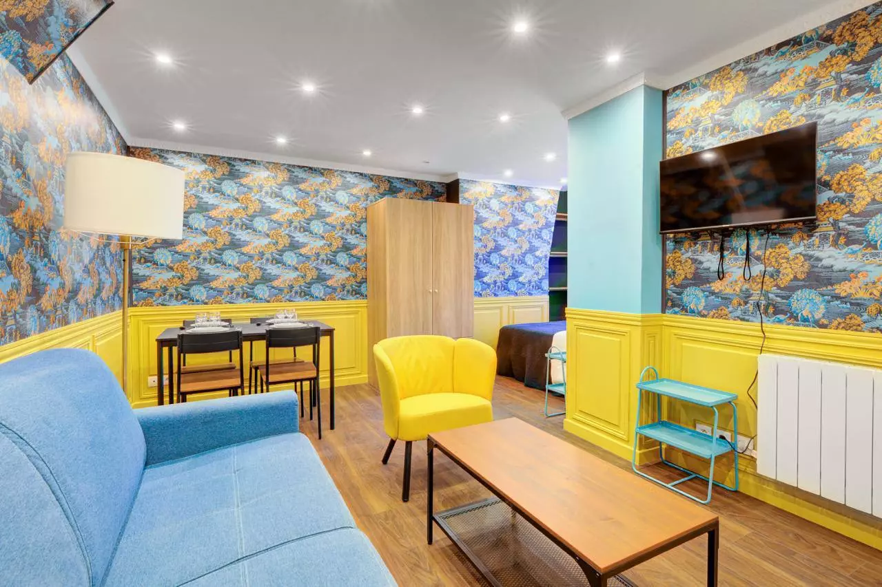 Long-term rental of 30 m² studio in Paris 11th district, France