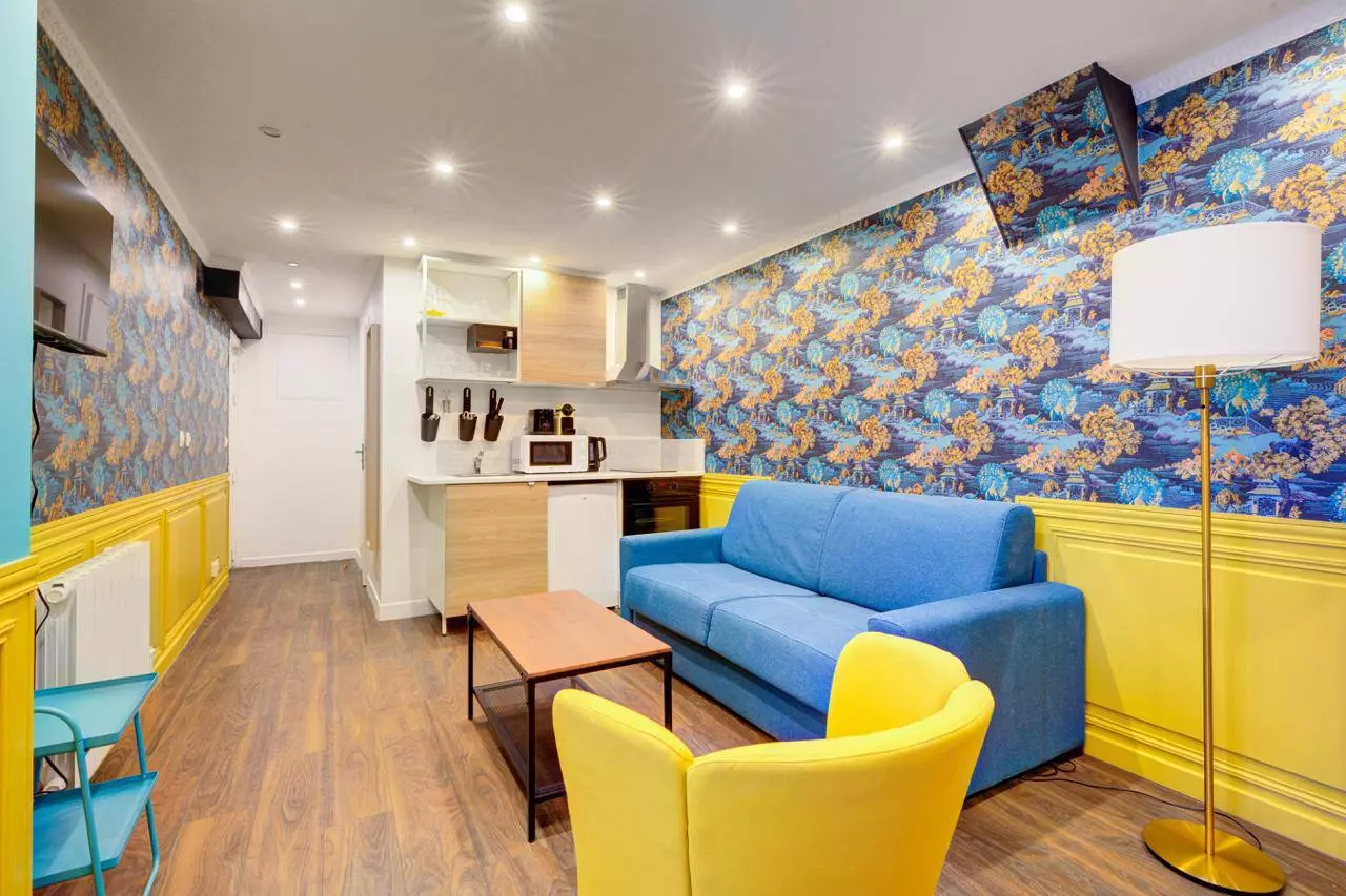 Long-term rental of 30 m² studio in Paris 11th district, France