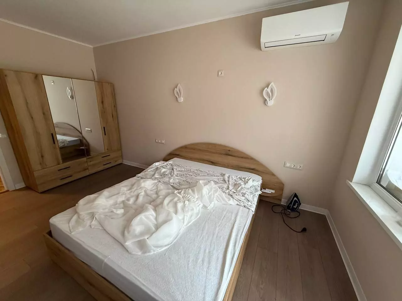 Long-term rental of 3-room apartment in Nizhniy Briz, Varna, Bulgaria