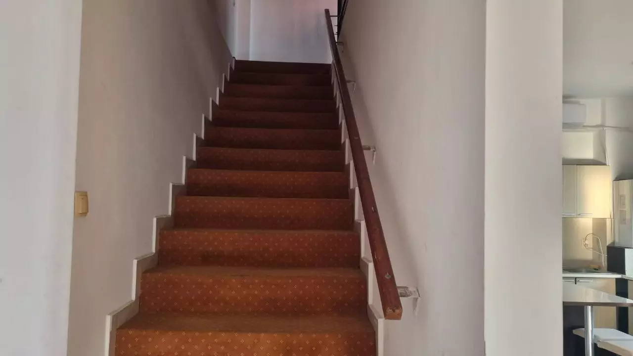 Long-term rental of 120 m² duplex, Constanța, Romania