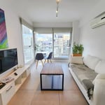 Long-Term 2-Room Apartment with Pool and Security in Buenos Aires, Argentina, Palermo