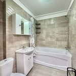 Long-term rental: One-bedroom studio apartment in "Militari Residence", Bucharest
