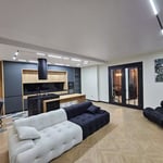 Долгосрочная аренда новой двухспальной квартиры в Батуми рядом с парком 6 Мая