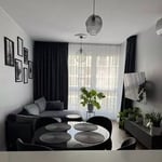 Location longue durée appartement 2 pièces 41 m² avec balcon, rue Domaniewska, Mokotów, Varsovie, Pologne