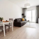 Langfristige Vermietung einer 2-Zimmer-Wohnung mit 38m² im Stadtteil Mokotów, Warschau, Polen