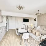 Долгосрочная аренда 3-комнатной квартиры 90 м² в Брашове, Румыния