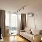 Alquiler a largo plazo de apartamento de 3 habitaciones 51 m² en Wola, Varsovia, Polonia