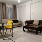 Location longue durée d’un appartement de 90 m² dans le quartier Tomis Plus, Constanța, Roumanie