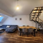 Long-term rent of a 4-room apartment in Tractоru district, Brașov, Romania