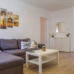 Долгосрочная аренда 2-комнатной квартиры, 60 м², в районе Врачар, Белград, Сербия