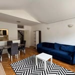 Miete einer geräumigen 3-Zimmer-Maisonettewohnung, 85 m², nahe dem Stadtzentrum, Belgrad, Serbien