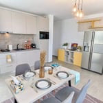 Location de spacieux appartements de 3 pièces, 75 m², Mamaia, Constanța, Roumanie