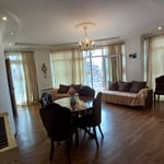 Helle, komfortable Wohnung mit großem Balkon zur Miete, 85 m², Batumi, Georgien