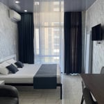 Location d'un studio cosy et lumineux avec balcon, 32 m², Batoumi, Géorgie