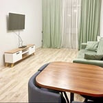 Vermietung einer hellen, komfortablen Wohnung mit Balkon, 60 m², Black Sea Tower, Batumi, Georgien