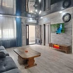 Alquiler de un apartamento nuevo y espacioso, 130 m², Batumi, Georgia