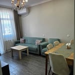 Location d'un appartement cosy et meublé avec balcon, 45 m², Batoumi, Géorgie