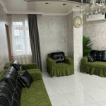 Vermietung einer geräumigen, komfortablen Wohnung mit Balkon, 71 m², Batumi, Georgien