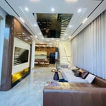 Alquiler de una casa de lujo y luminosa de 350 m² con un hermoso jardín en el distrito de Hai Chau, Da Nang, Vietnam