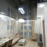 Location d’un appartement lumineux et meublé avec deux chambres, 74 m², Batoumi, Géorgie