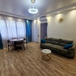 Location appartement confortable meublé avec rénovation moderne, 65 m², Batumi, Géorgie