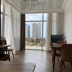 Location d’un appartement lumineux et spacieux, 85 m², Batoumi, Géorgie