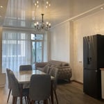 Location d’un appartement neuf et moderne, 75 м², Batouми, Géоргие