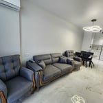 Alquiler de un apartamento moderno y amueblado de 50 m² en Batumi, Georgia