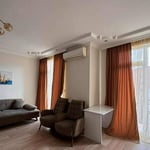 Аренда просторной, меблированной квартиры с двумя светлыми спальнями, 85 м², Батуми, Грузия