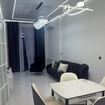 Location d'un appartement spacieux avec vue sur le stade, 60 m², Batoumi, Géorgie