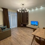 Alquiler de apartamento luminoso de 65 m² con vistas al mar, Batumi, Georgia