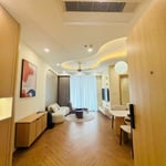 Luxuriöses 2-Zimmer-Apartment mit Flussblick, Panoma 1, Da Nang, Vietnam zu vermieten
