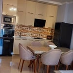 Location d'un appartement lumineux et meublé, Batoumi, Géorgie