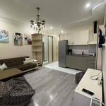 Location d'un appartement meublé et lumineux, Batoumi, Géorgie