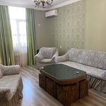 Vermietung einer hellen, möblierten Wohnung, Batumi, Georgien