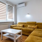 Bright 45 m² apartment for rent in Vračar, Belgrade, Serbia