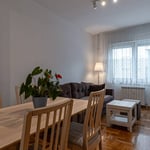 Location d'appartement confortable de 43 m² dans le centre-ville, Belgrade, Serbie