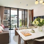 Geräumiges Apartment im Rollington Building, Da Nang, Vietnam zu vermieten