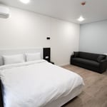 Location studio cosy, meublé en résidence Calligraphy, Batumi, Géorgie