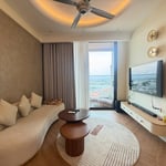 Sehr begehrte 2-Zimmer-Eckwohnung mit herrlichem Flussblick in Da Nang zu vermieten, Vietnam
