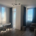Apartamento 56m² con vista al mar en alquiler, Batumi, Georgia