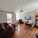 Appartement spacieux et moderne 80m² à louer, Batoumi, Géorgie