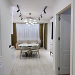 Appartement moderne et spacieux 85m² à louer, Batoumi, Géorgie