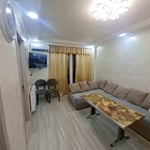Сдаётся в аренду меблированная квартира (55м²) с видом на горы, Батуми, Грузия