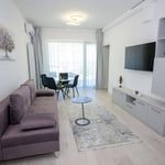 Rent of spacious, furnished 3-room apartments, 75 m², Mamaia, Constanța, Romania