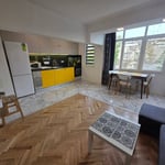 Аренда просторной 3-комнатной квартиры в центре, Бургас, Болгария