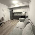 Аренда новой меблированной квартиры 44 м² с балконом, Бухарест, Chiajna, Румыния