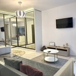 Alquiler de excelente apartamento de dos habitaciones cerca del centro de la ciudad, Bucarest, Rumanía