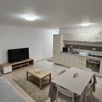 Alquiler de apartamento acogedor de tres habitaciones, Sector 6, Bucarest, Rumanía