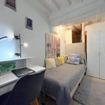 Аренда студии после ремонта, 14 м², Париж, 5-й округ, Франция